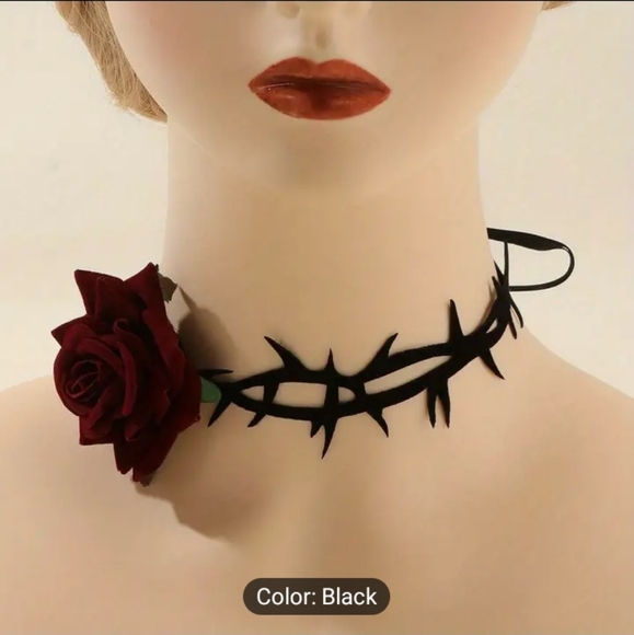Retro Style Rose Choker - Picture 1 of 5